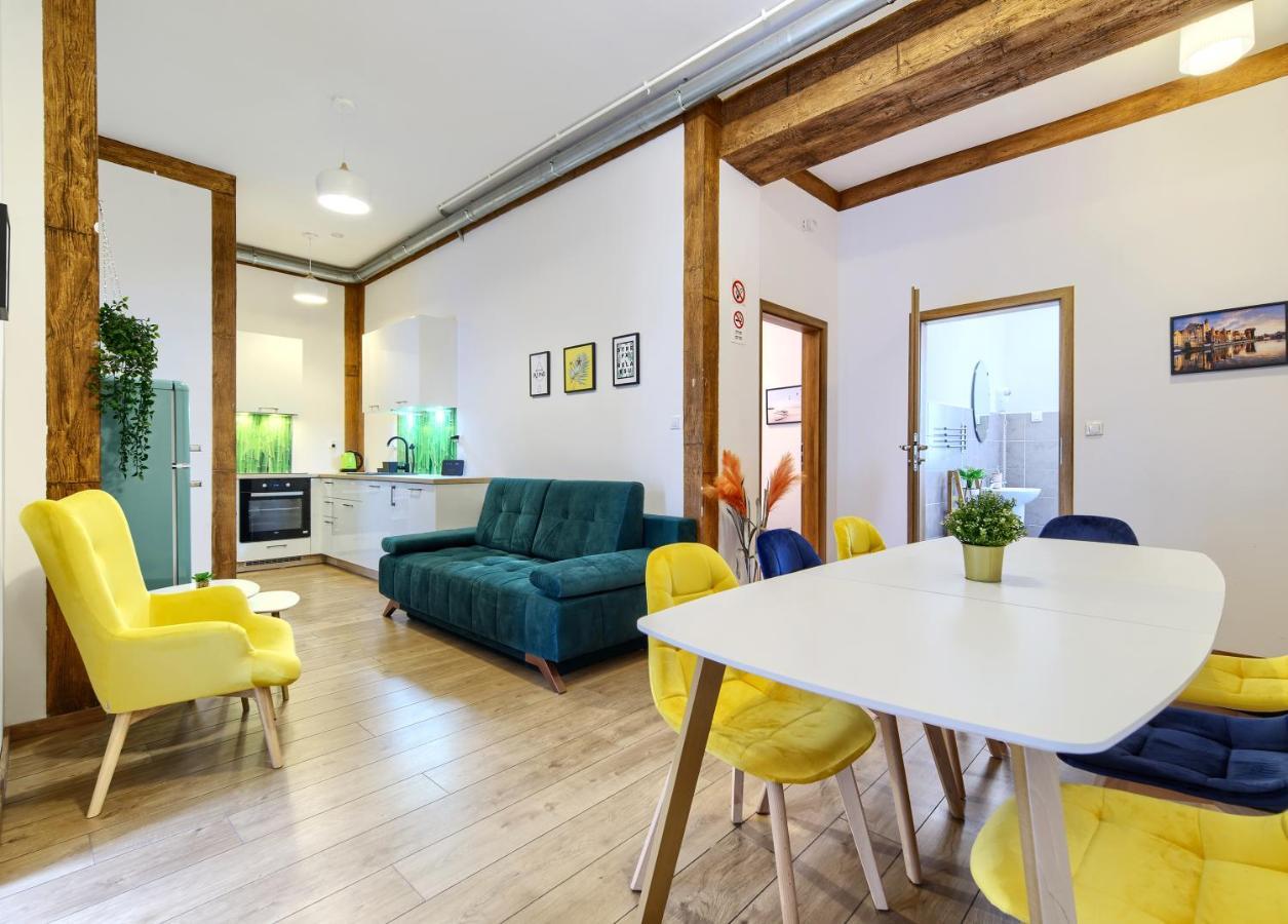 Happiness Holidays - Old Town Apartment Gdansk Bagian luar foto