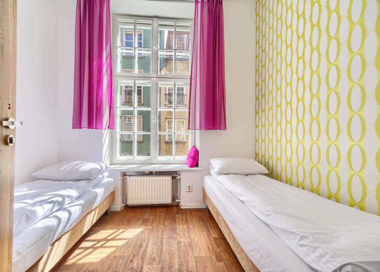 Happiness Holidays - Old Town Apartment Gdansk Bagian luar foto